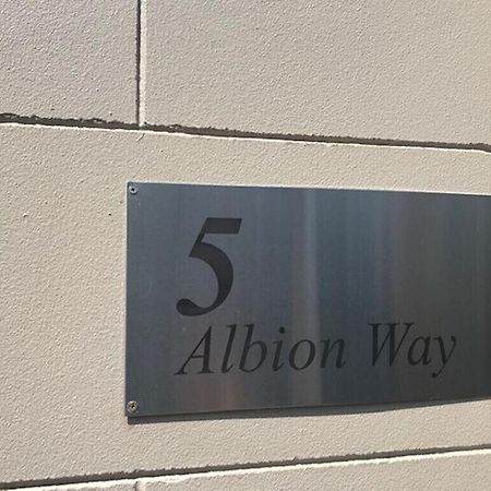 New Studio Apartment In Surry Hills シドニー エクステリア 写真